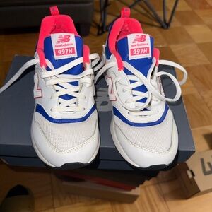 New Balance 997H kids sz 4